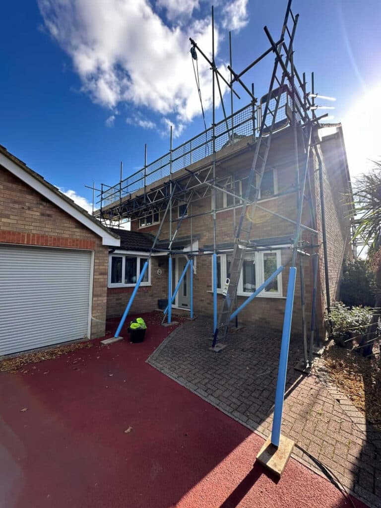 Salisbury Scaffolding for Solar Installations with Gable Guardrails